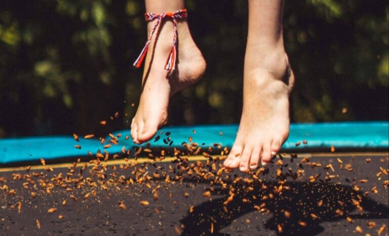 Navigating Safety and Privacy Concerns in the Feet Pic Trade